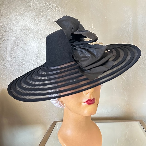 DIVINE 1930\'s FELT/CRIN TILT WIDE BRIM HAT + SEE-THROUGH BRIM + FABRIC FLOWERS main image 10